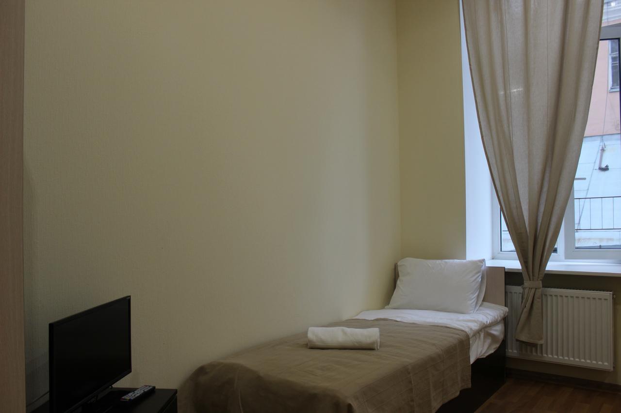 Nevsky 140 Otel St. Petersburg Dış mekan fotoğraf